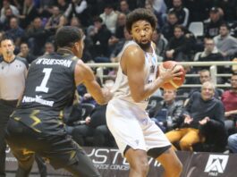 Moore: «Μείναμε ενωμένοι…»